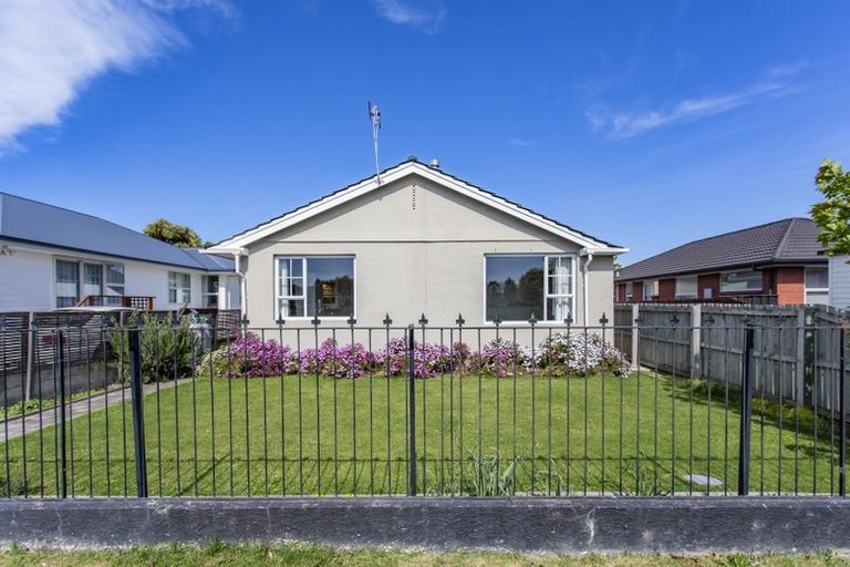 Photo of property in 43 Hilton Street, Kaiapoi, 7630