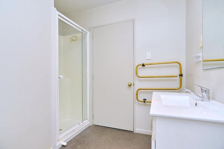 Photo of property in 2/34 Tilford Street, Woolston, Christchurch, 8062