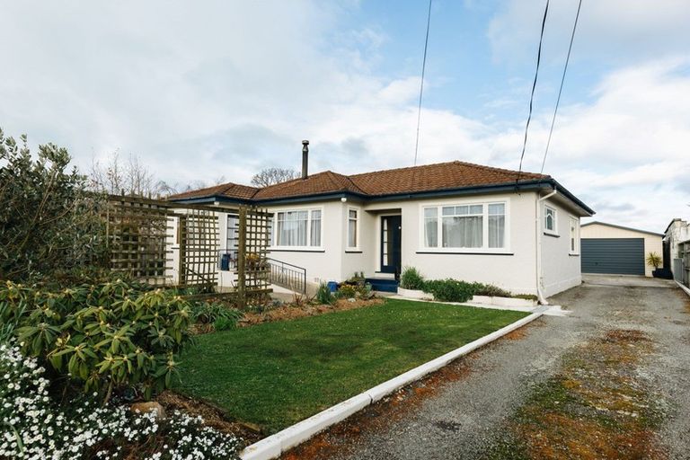 Photo of property in 17 Sandringham Street, Oamaru North, Oamaru, 9400