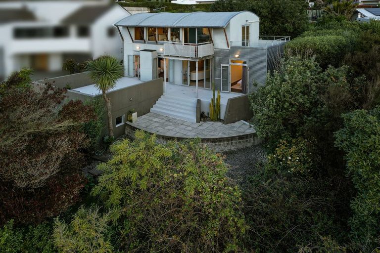 Photo of property in 23 Overdale Drive, Cashmere, Christchurch, 8022