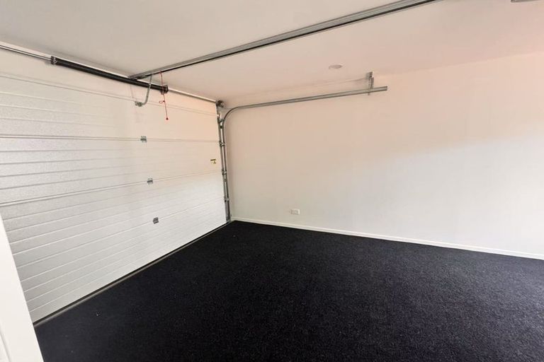 Photo of property in 24 Gladys Avenue, Glenfield, Auckland, 0629