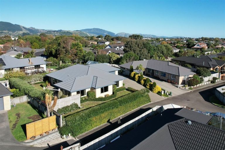 Photo of property in 98 Regent Drive, Paraparaumu Beach, Paraparaumu, 5032