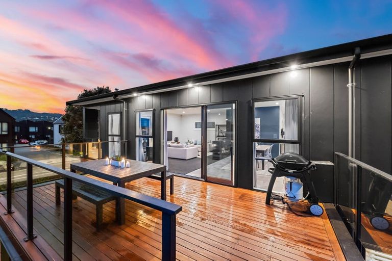 Photo of property in 16 Cuba Street, Petone, Lower Hutt, 5012