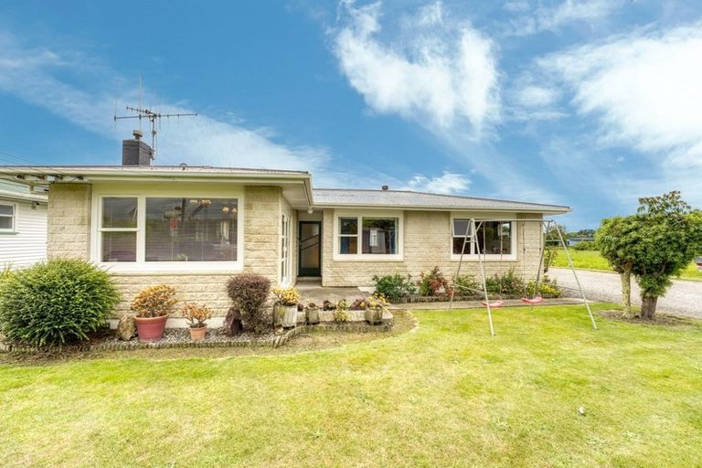 Photo of property in 29 Main Highway, Otaki, 5512