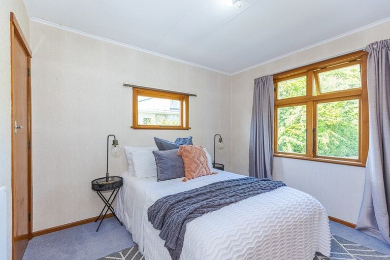 Photo of property in 29 Coddington Crescent, Masterton, 5810