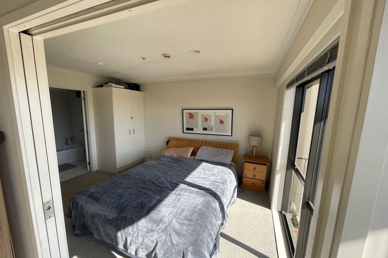 Photo of property in 3d/18 Ronwood Avenue, Manukau, Auckland, 2104