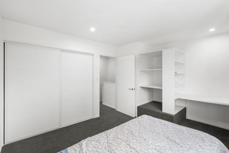 Photo of property in 2/304 Waterloo Road, Hornby, Christchurch, 8042