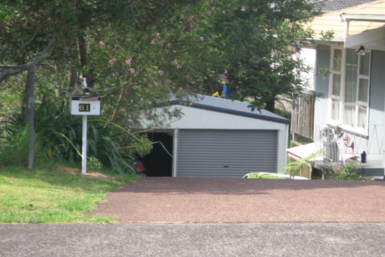 Photo of property in 61 Ayton Drive, Totara Vale, Auckland, 0629
