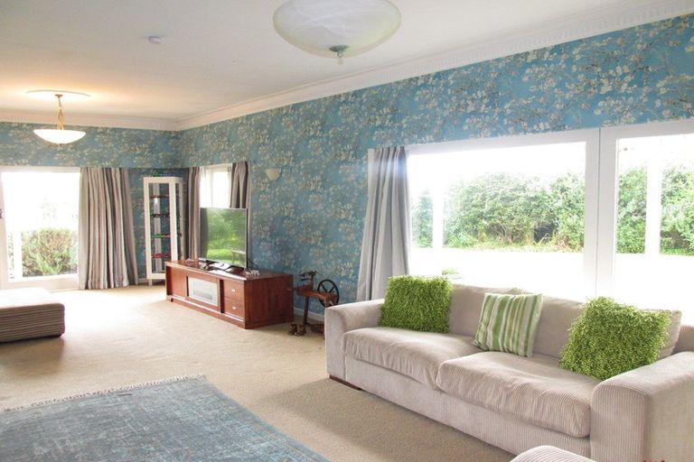 Photo of property in 76 Kitchener Street, Wairoa, 4108