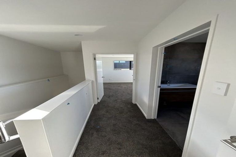 Photo of property in 2/16 Totara Road, Manurewa, Auckland, 2102