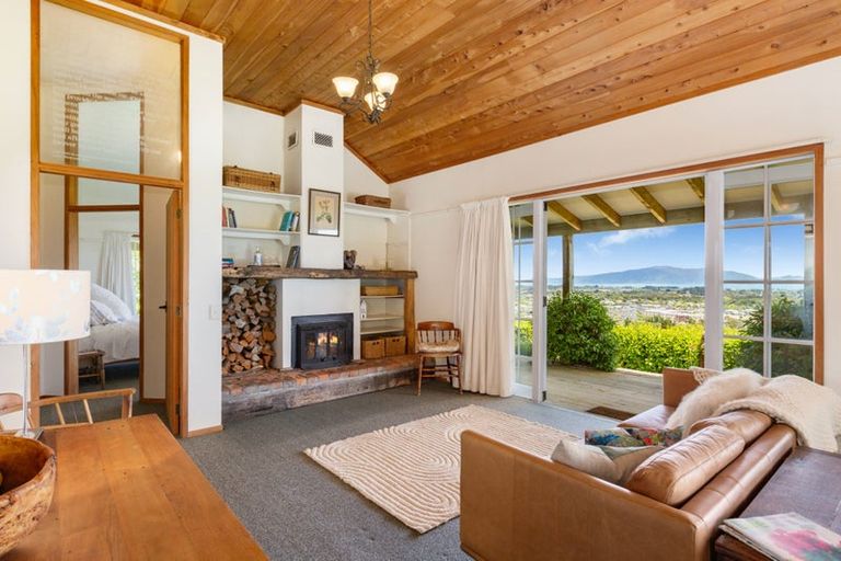 Photo of property in 17 Kea Street, Waikanae, 5036