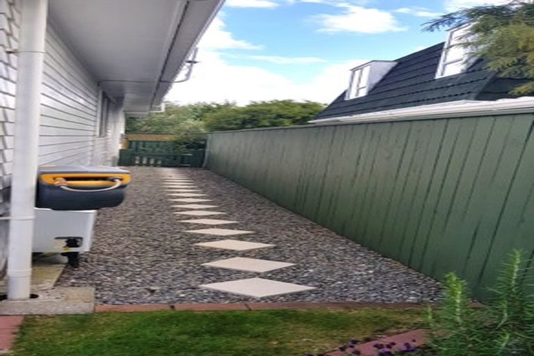 Photo of property in 10 Kukupa Grove, Heretaunga, Upper Hutt, 5018