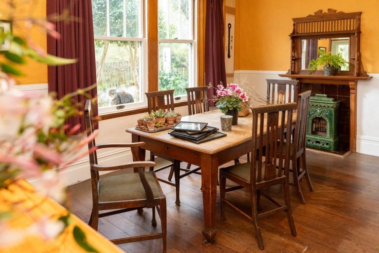 Photo of property in 31 Glenbervie Terrace, Thorndon, Wellington, 6011