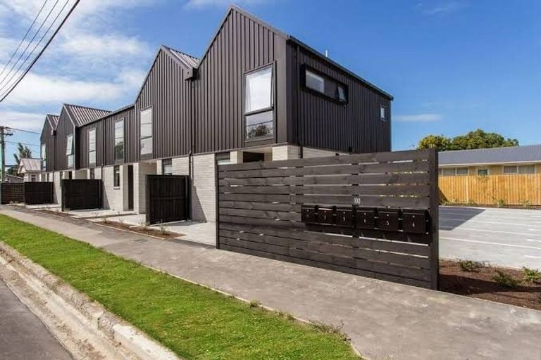 Photo of property in 3/100 England Street, Linwood, Christchurch, 8011