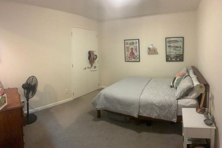 Photo of property in 25u5 Home Street, Mount Victoria, Wellington, 6011