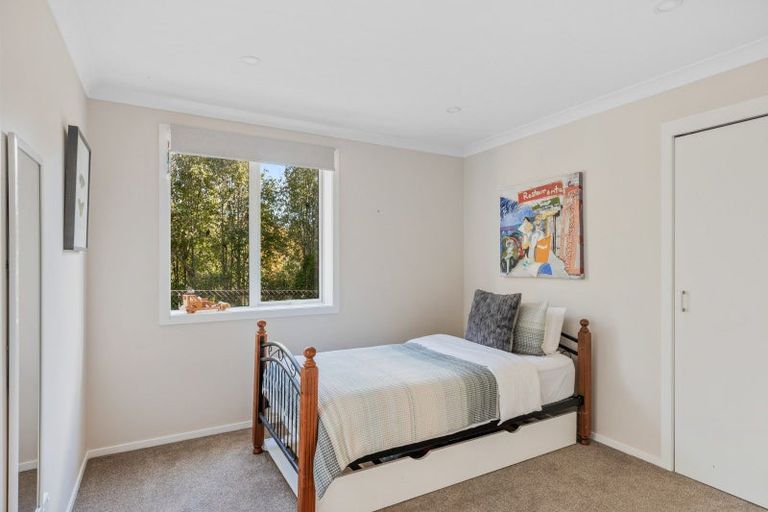 Photo of property in 44 Victoria Road, New Plymouth, 4310