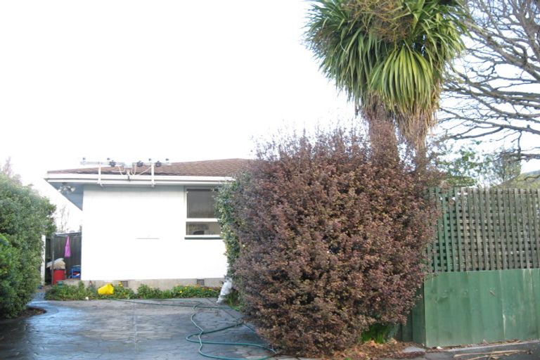 Photo of property in 1/82 Holly Road, St Albans, Christchurch, 8014