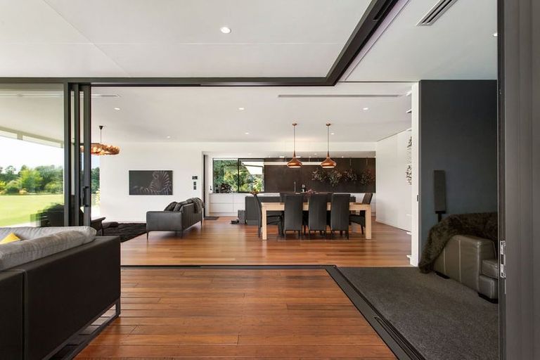 Photo of property in 43 Kingcraft Drive, Prebbleton, Christchurch, 7676