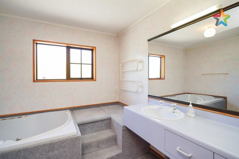 Photo of property in 195 Queens Drive, Windsor, Invercargill, 9810