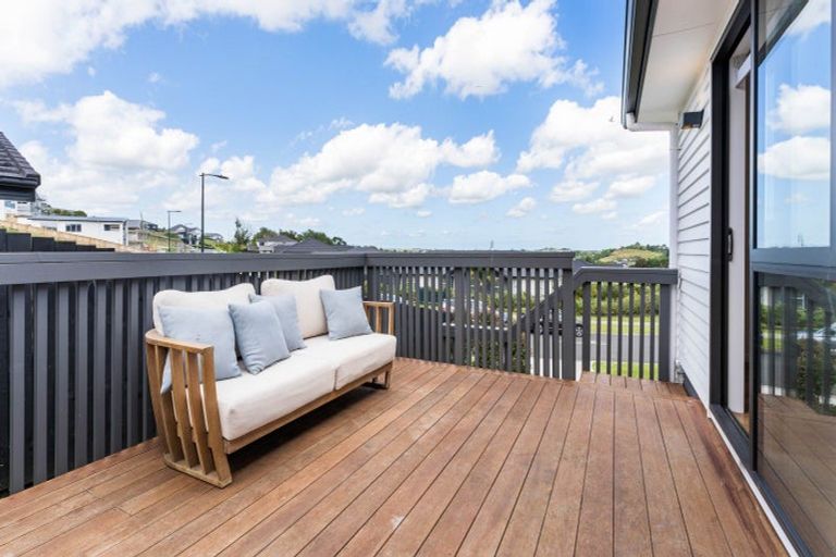 Photo of property in 116 Lisle Farm Drive, Pukekohe, 2120