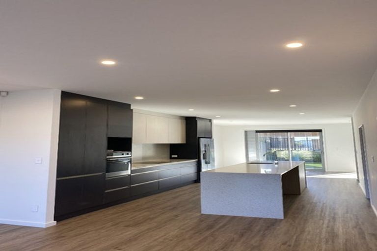 Photo of property in 5 Gunn Way, Hobsonville, Auckland, 0616