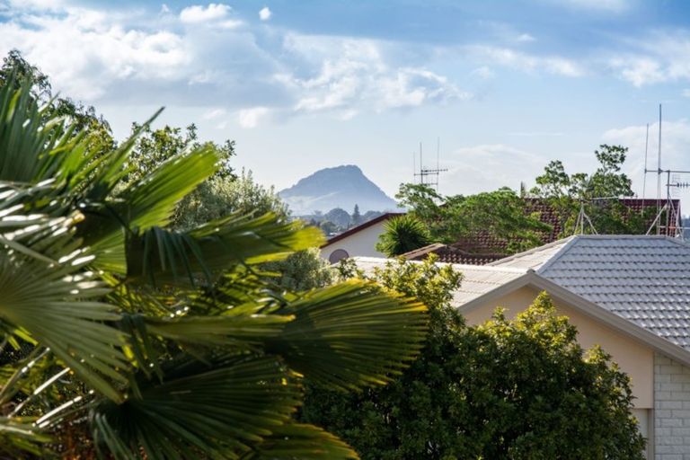 Photo of property in 14 Thornlea Drive, Welcome Bay, Tauranga, 3112
