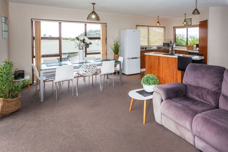 Photo of property in 30 Kauri Place, Tairua, 3508