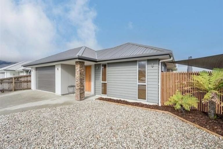 Photo of property in 5 Fairmile Road, Richmond, 7020