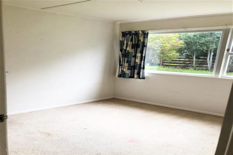 Photo of property in 3 Hamilton Place, Glenfield, Auckland, 0629