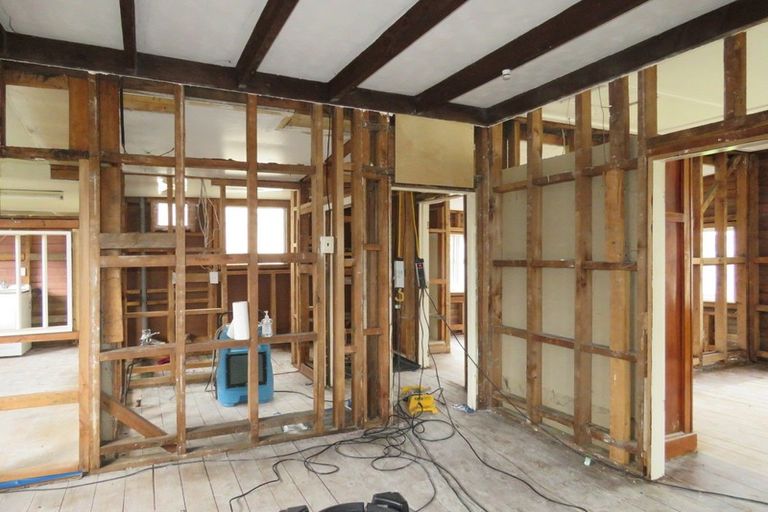 Photo of property in 2 Salisbury Street, Westport, 7825