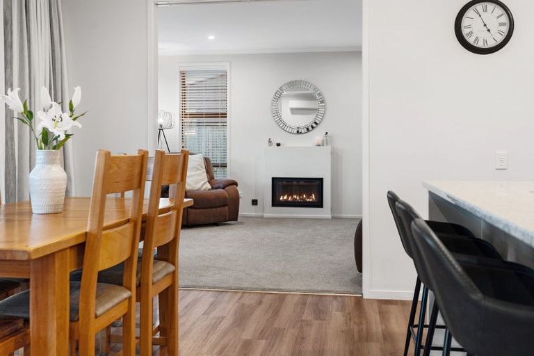 Photo of property in 6 Damien Place, Ohauiti, Tauranga, 3112