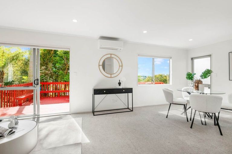 Photo of property in 4/102b Manuka Road, Bayview, Auckland, 0629