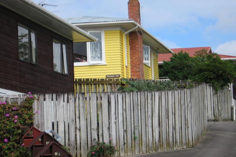 Photo of property in 9 Lex Avenue, Green Bay, Auckland, 0604