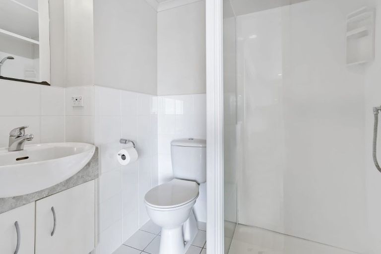 Photo of property in 11g/18 Ronwood Avenue, Manukau, Auckland, 2104
