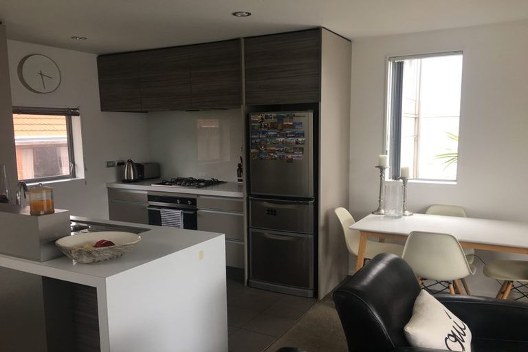 Photo of property in 12u3 Agra Crescent, Khandallah, Wellington, 6035