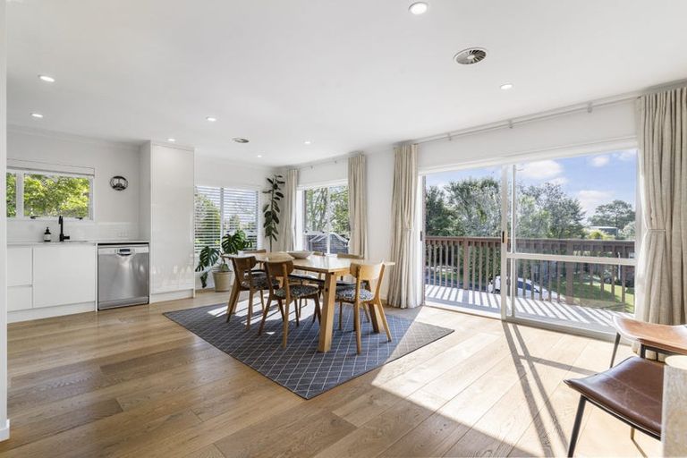 Photo of property in 2/25 Ciprian Place, Henderson, Auckland, 0612