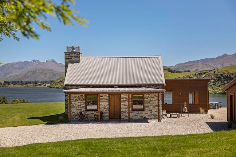 Photo of property in 17 Wilding Road, Lake Hayes, Queenstown, 9371