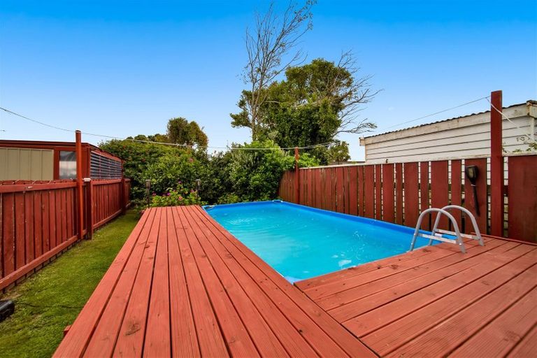 Photo of property in 25 Tawa Street, Hawera, 4610