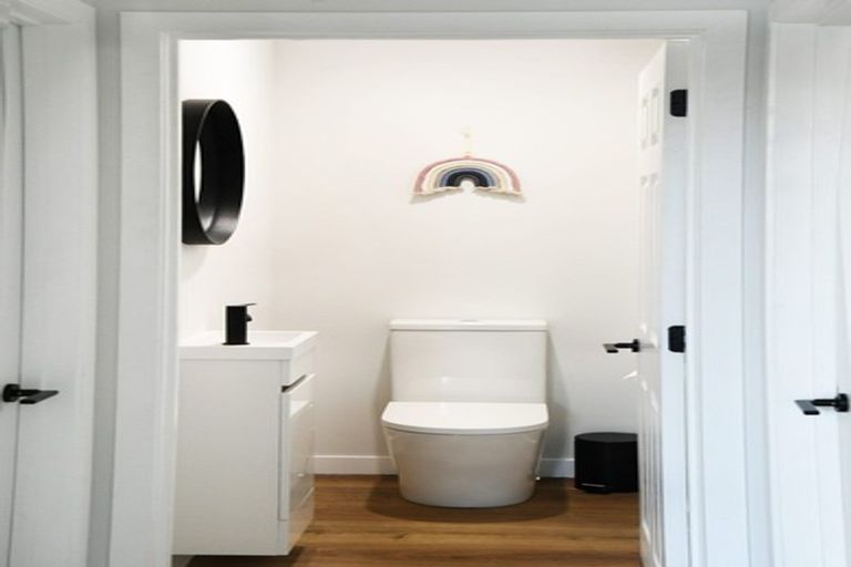 Photo of property in 72a Tutaenui Road, Marton, 4710