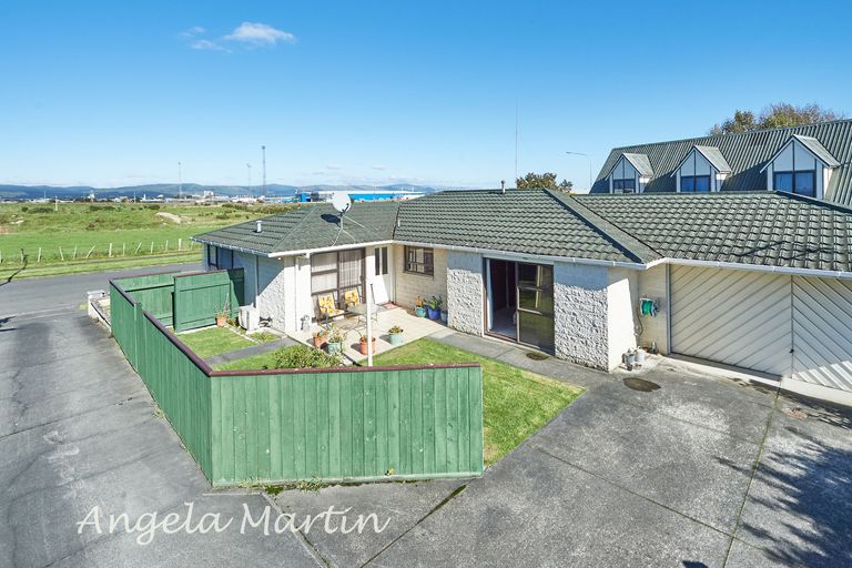 Photo of property in 126a Fairs Road, Milson, Palmerston North, 4414