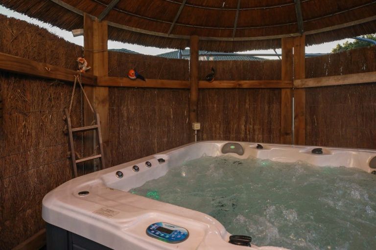 Photo of property in 5 Raungawari Drive, Huntington, Hamilton, 3210