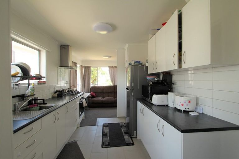 Photo of property in 1/63 Rata Street, New Lynn, Auckland, 0600