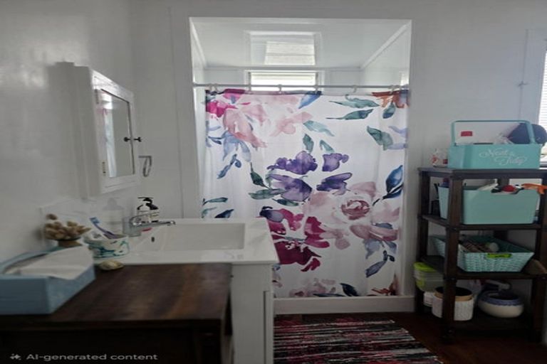 Photo of property in 1b Farnworth Avenue, Holdens Bay, Rotorua, 3010