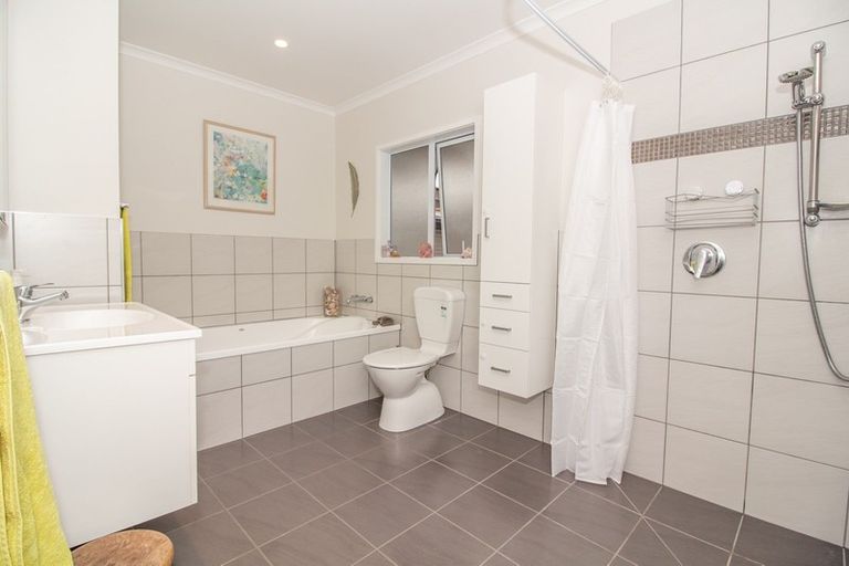 Photo of property in 94 Derby Street, Westport, 7825