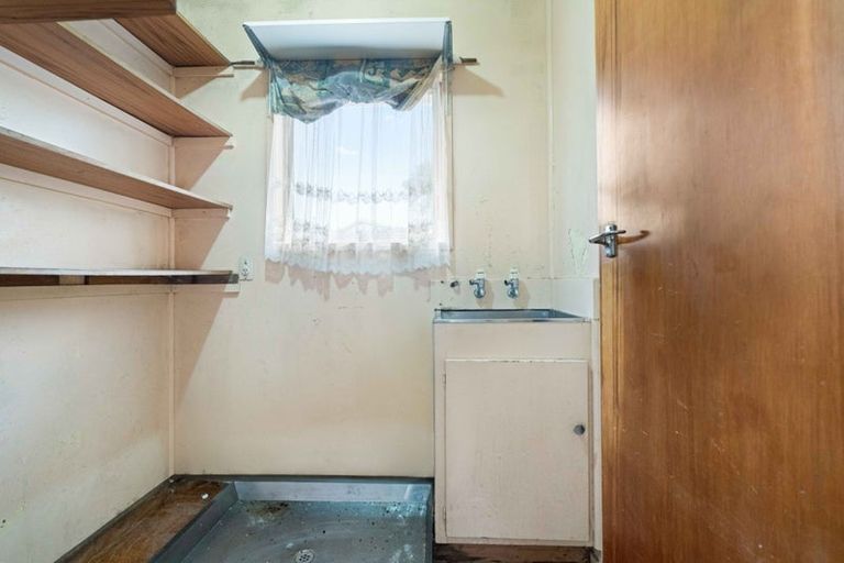 Photo of property in 12 Mckinstry Avenue, Mangere East, Auckland, 2024