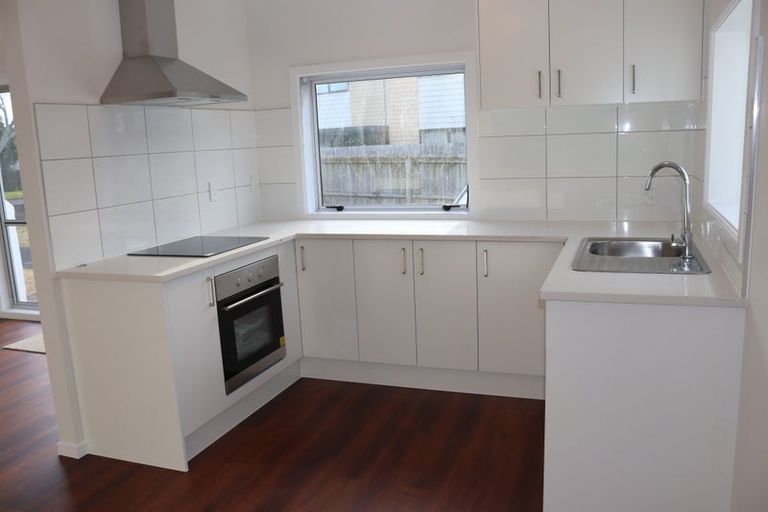 Photo of property in 9 Gibbs Road, Manurewa, Auckland, 2102