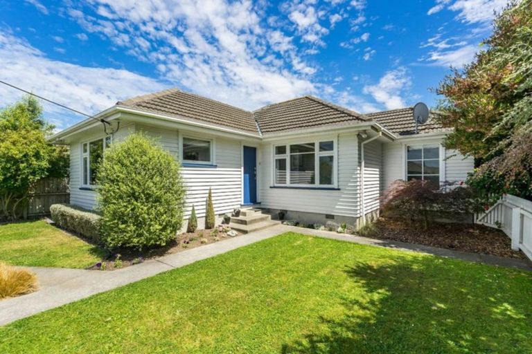 Photo of property in 166 Springs Road, Hornby, Christchurch, 8042