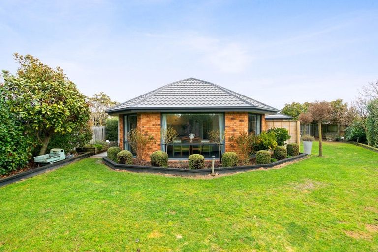 Photo of property in 14 Matisse Close, Rolleston, 7614