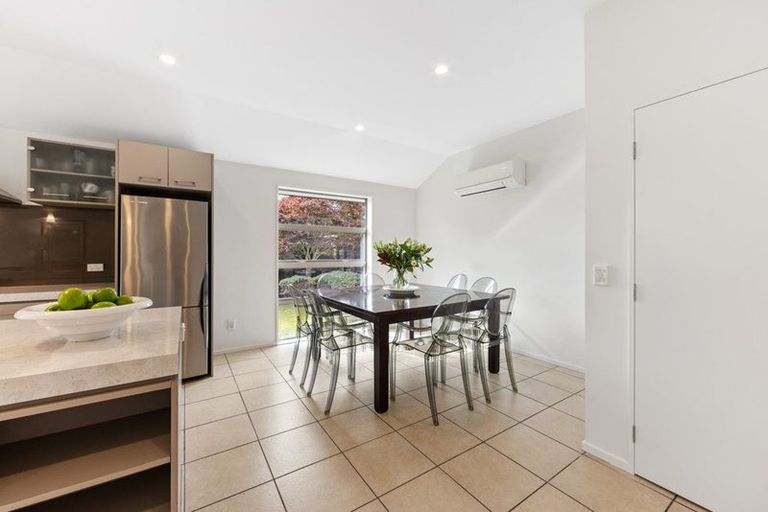 Photo of property in 9 Tawa Place, Parklands, Christchurch, 8083