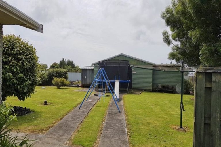 Photo of property in 9 Stafford Street, Westport, 7825